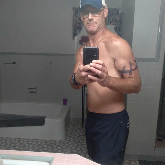 Meet your Posher, Steven - Picture 2 of 2